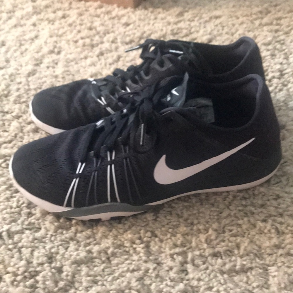 ❤️ NIKE FREE WOMENS TR 6 TRAINING ❤️